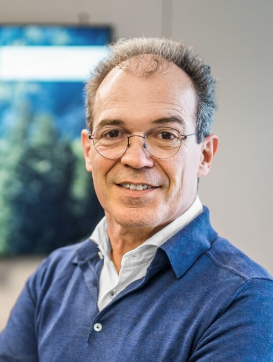 Portrait photo of Dr. Friedemann Stock.